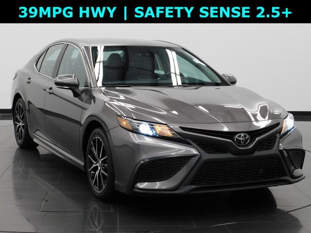 Used 2024 Toyota Camry SE