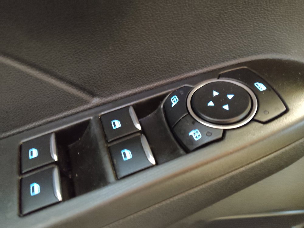Used 2021 Ford Escape SEL FWD image 27