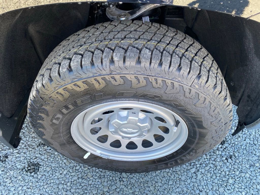 New 2025 Chevrolet Silverado 1500 W/T w/ WT Value Package image 22