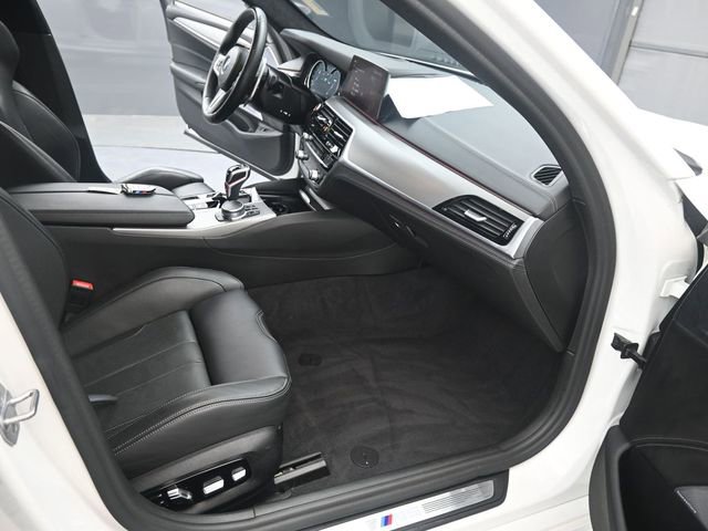 Used 2019 BMW M5 w/ Executive Package image 19