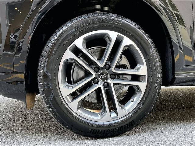 Certified 2025 Audi Q5 Premium w/ Premium Plus AWD/4WD image 11