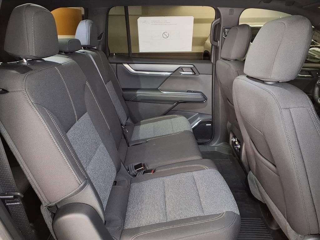 New 2025 GMC Acadia Elevation w/ Black Edition image 6
