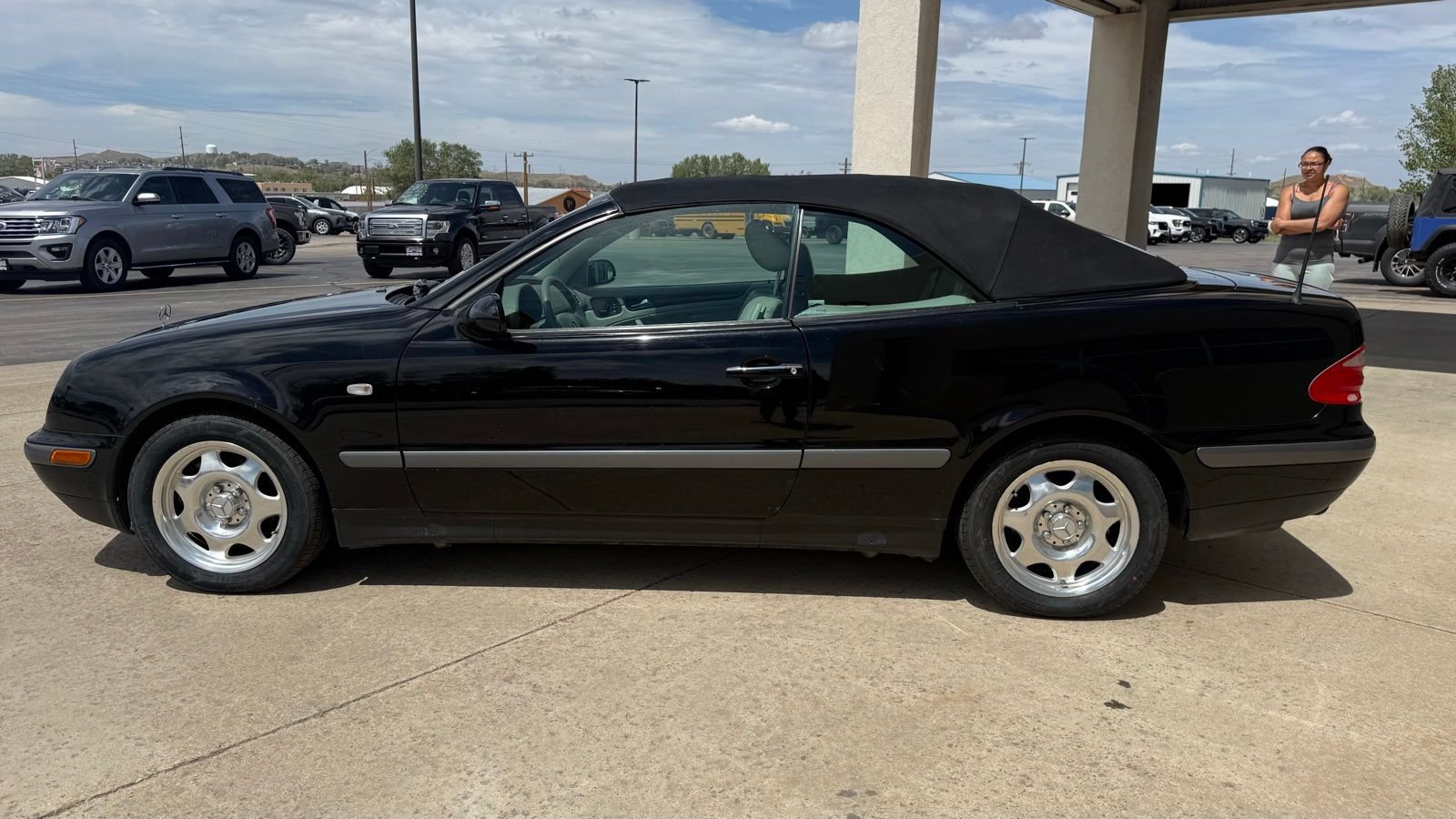 Used 1999 Mercedes-Benz CLK 320 Cabriolet image 9