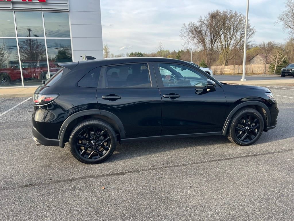 Used 2023 Honda HR-V Sport image 15