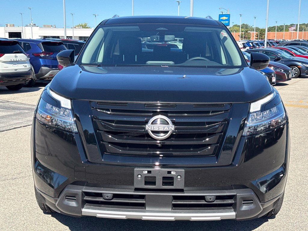 Certified 2023 Nissan Pathfinder SL AWD/4WD image 3