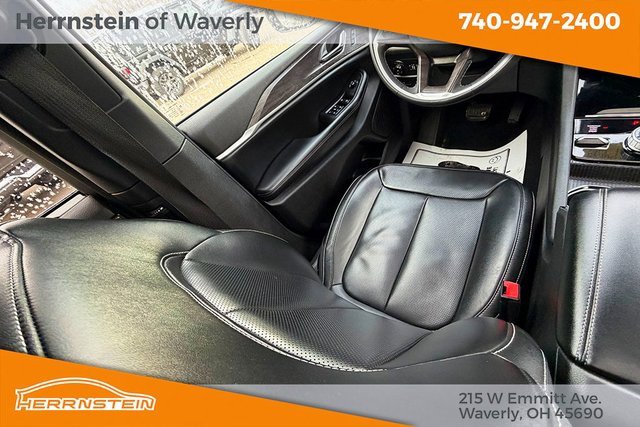 Used 2024 Jeep Grand Cherokee L Limited w/ Luxury Tech Group II image 10