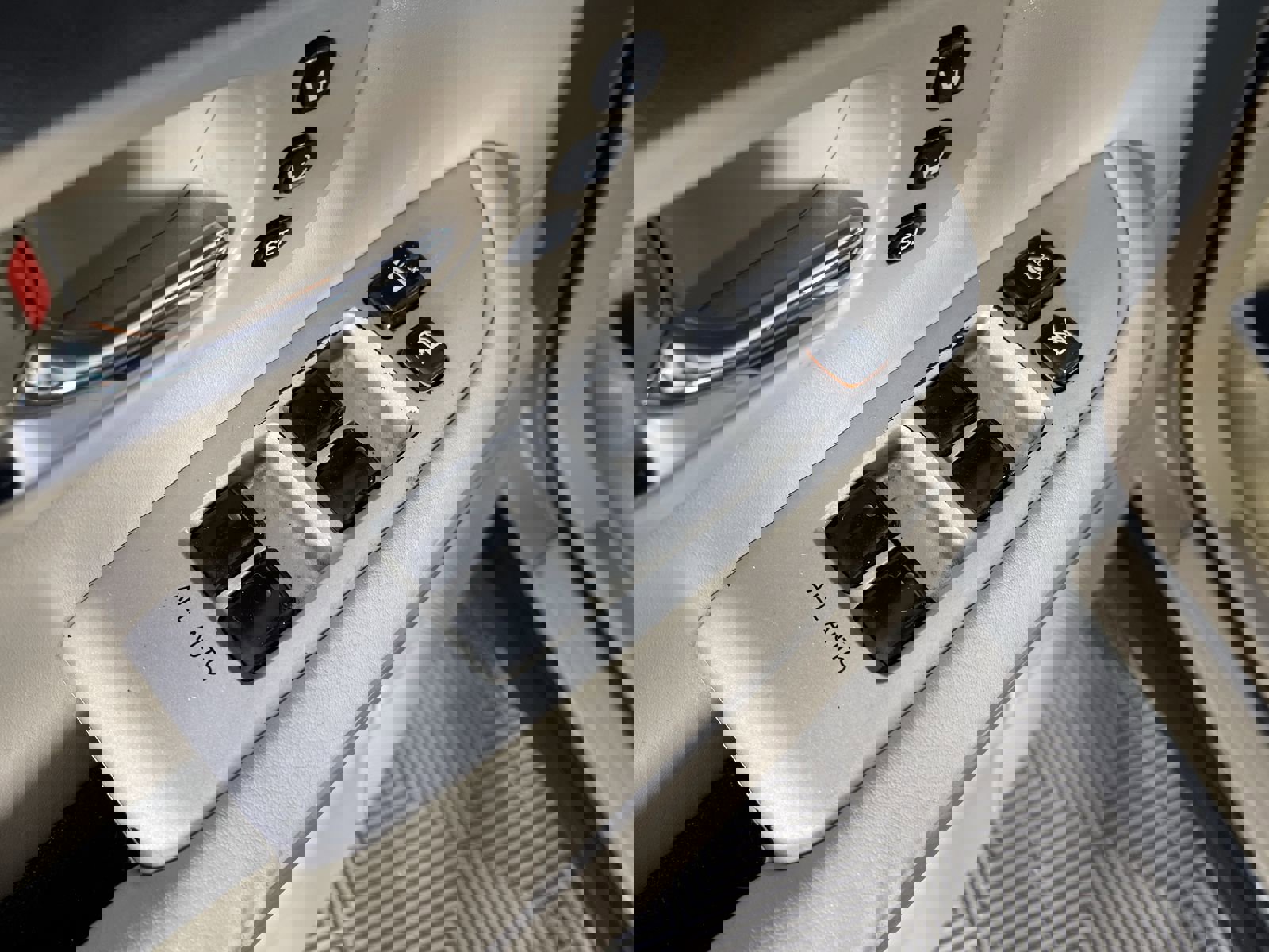 Used 2006 Lexus RX 400h AWD image 13