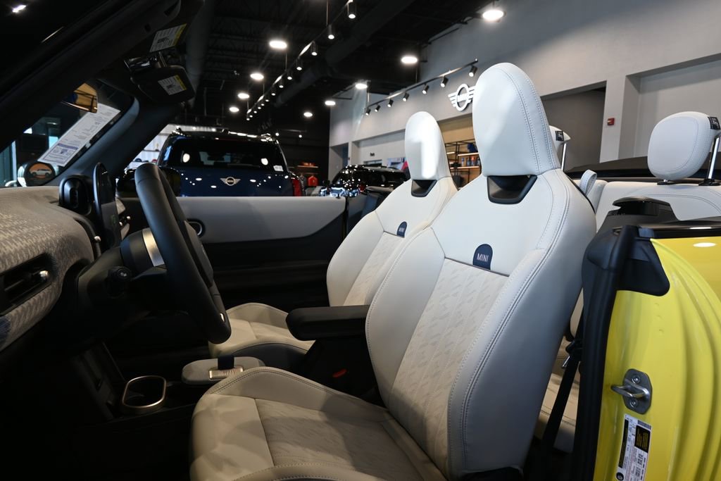 Used 2026 MINI Cooper S image 13