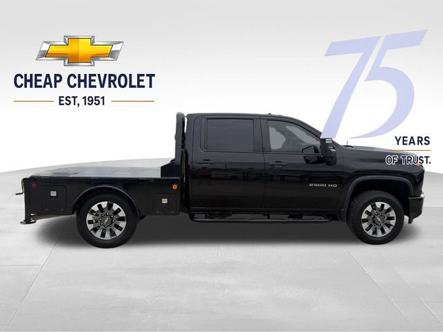 Used 2022 Chevrolet Silverado 2500 Custom w/ Custom Value Package AWD/4WD image 6