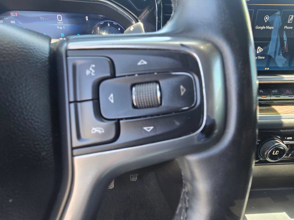 Used 2024 Chevrolet Silverado 1500 LT RWD image 16
