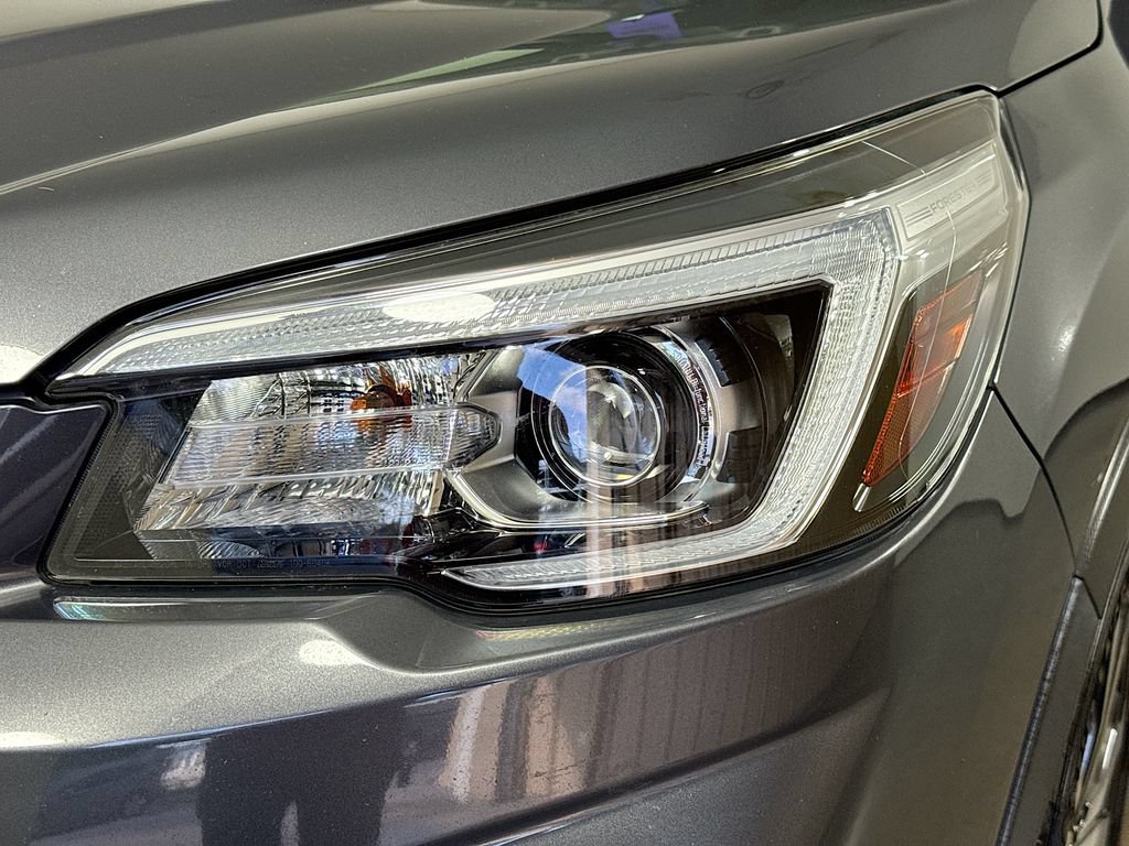 Used 2020 Subaru Forester Limited w/ Popular Package #3 AWD/4WD image 39