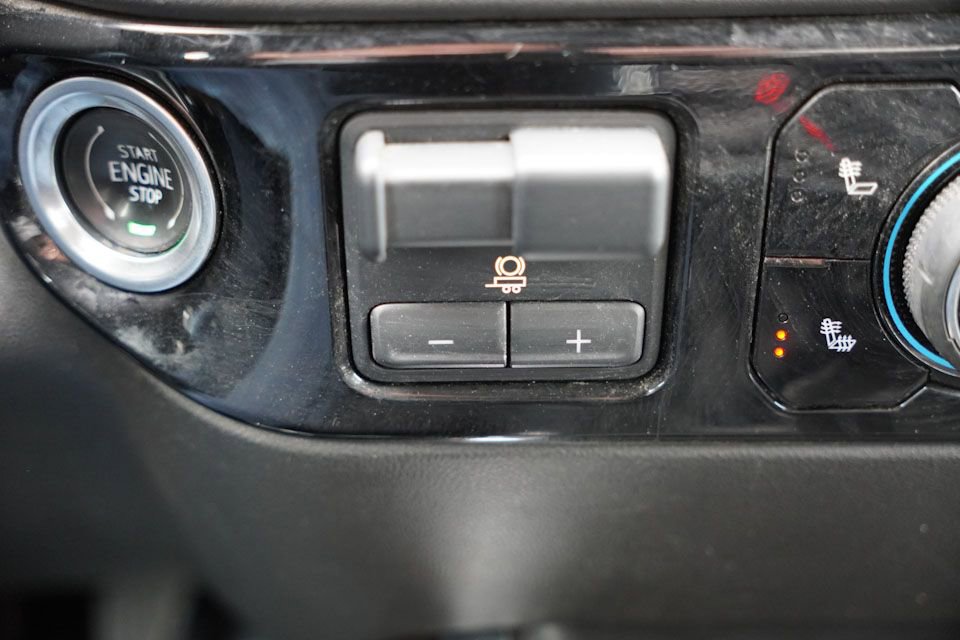 Certified 2022 Chevrolet Silverado 1500 RST image 31