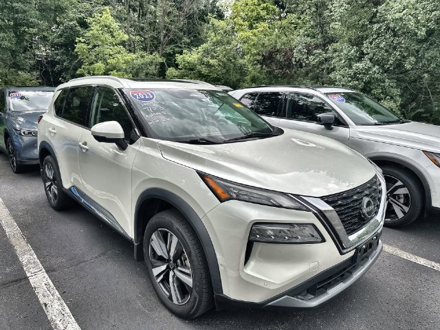 Used 2023 Nissan Rogue SL w/ SL Premium Package AWD/4WD image 18