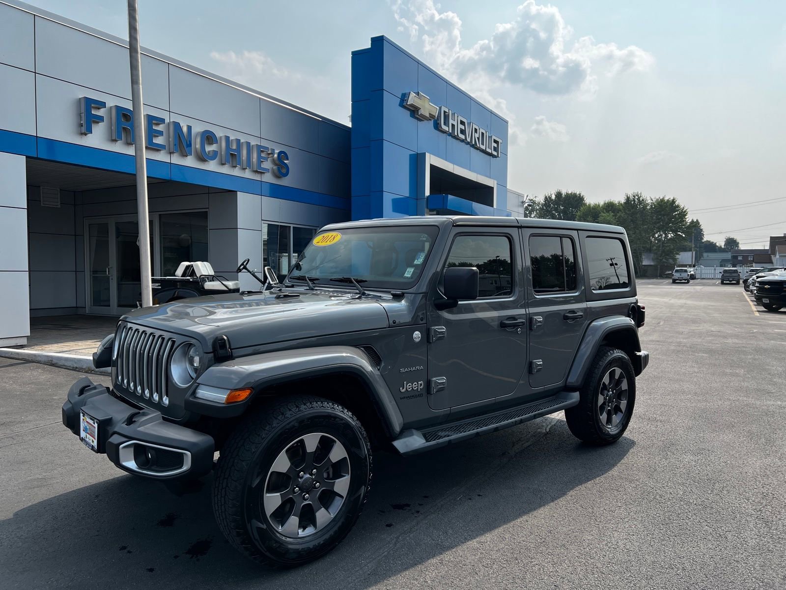 Used 2018 Jeep Wrangler Unlimited Sahara image 1