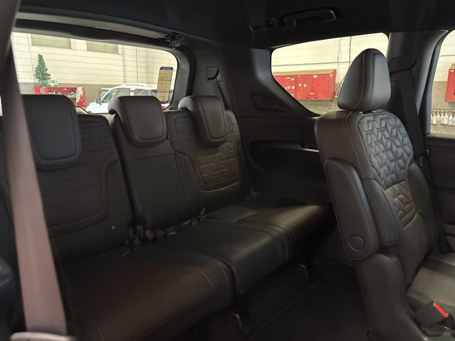 New 2026 Nissan Armada Platinum image 18