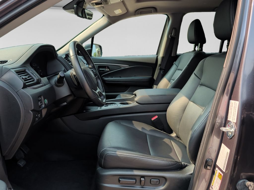 Used 2025 Honda Ridgeline RTL image 16
