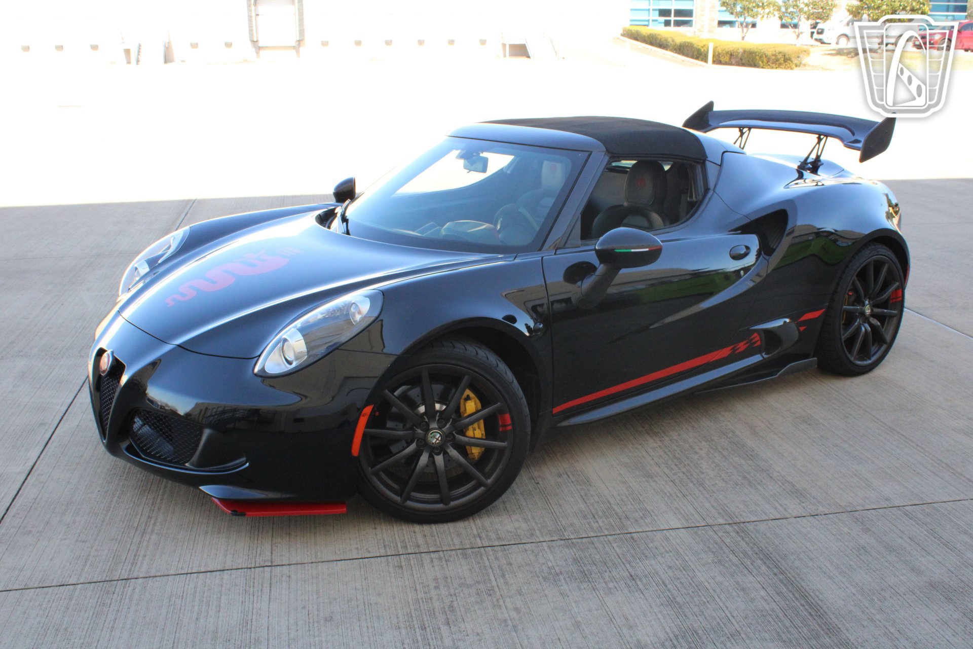 Used 2016 Alfa Romeo 4C Spider w/ Convenience Group - Spider image 11