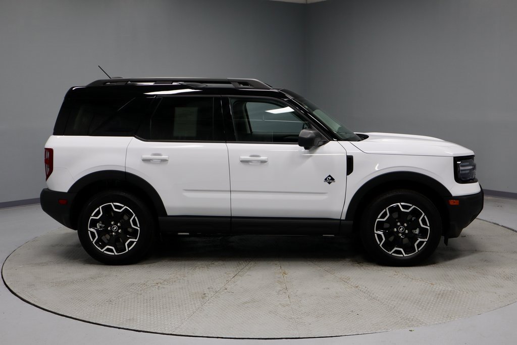 Certified 2025 Ford Bronco Sport Outer Banks w/ Outer Banks Tech Package+ image 13
