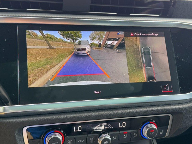 Used 2024 Audi Q3 2.0T Premium Plus w/ Premium Plus Package image 23