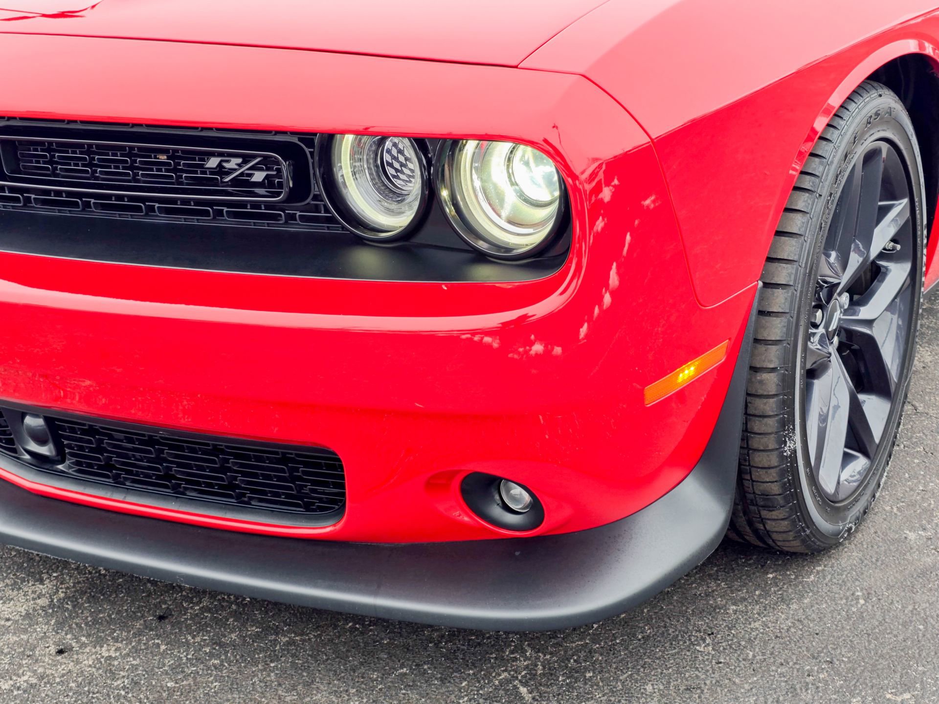 Used 2023 Dodge Challenger R/T w/ Plus Package image 13