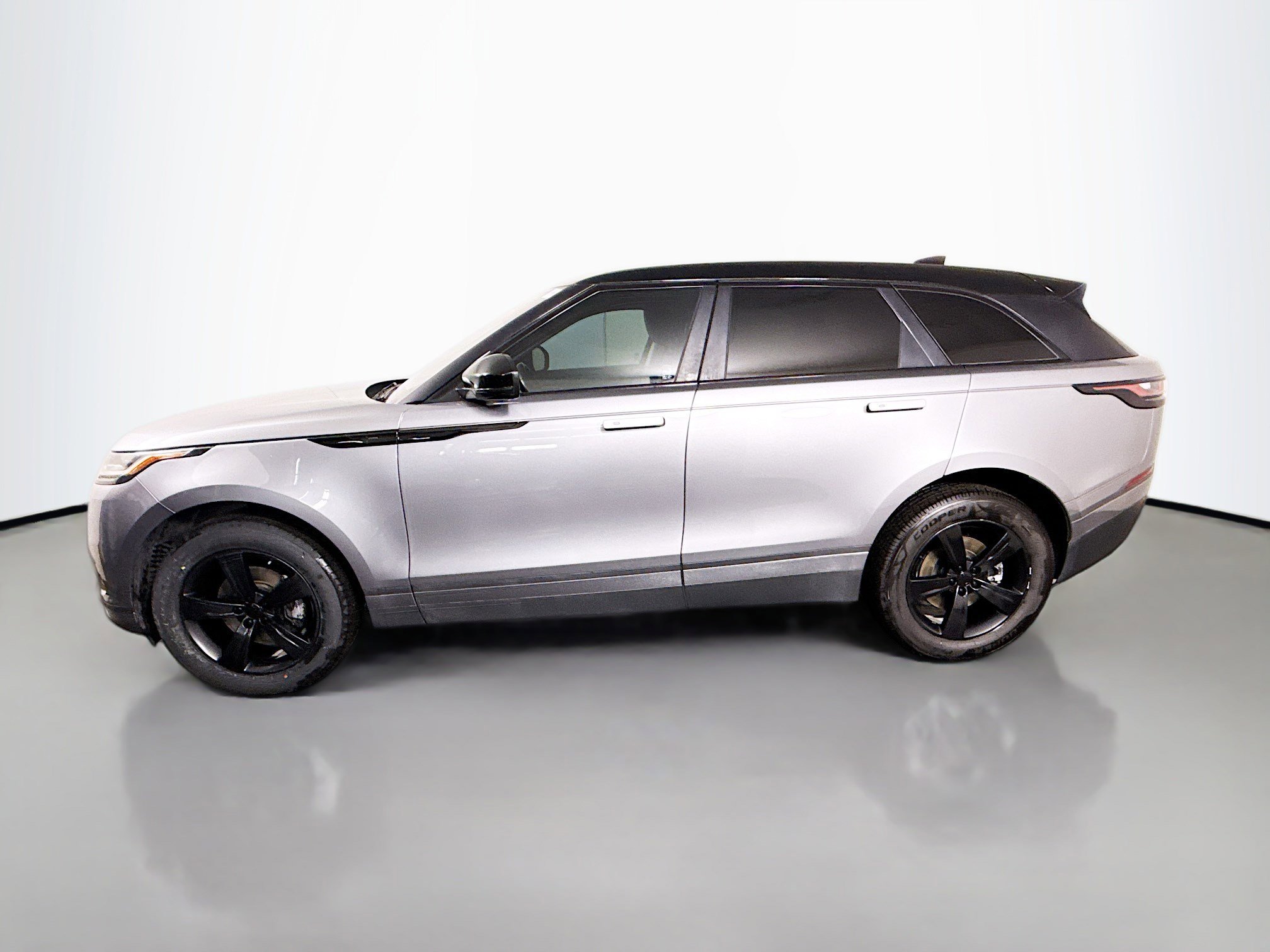 Used 2020 Land Rover Range Rover Velar S image 6