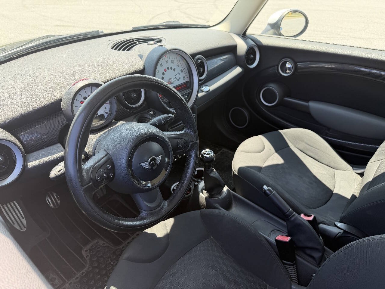 Used 2011 MINI Cooper S FWD image 8