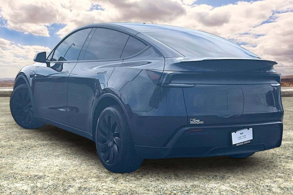Used 2026 Tesla Model Y AWD image 4