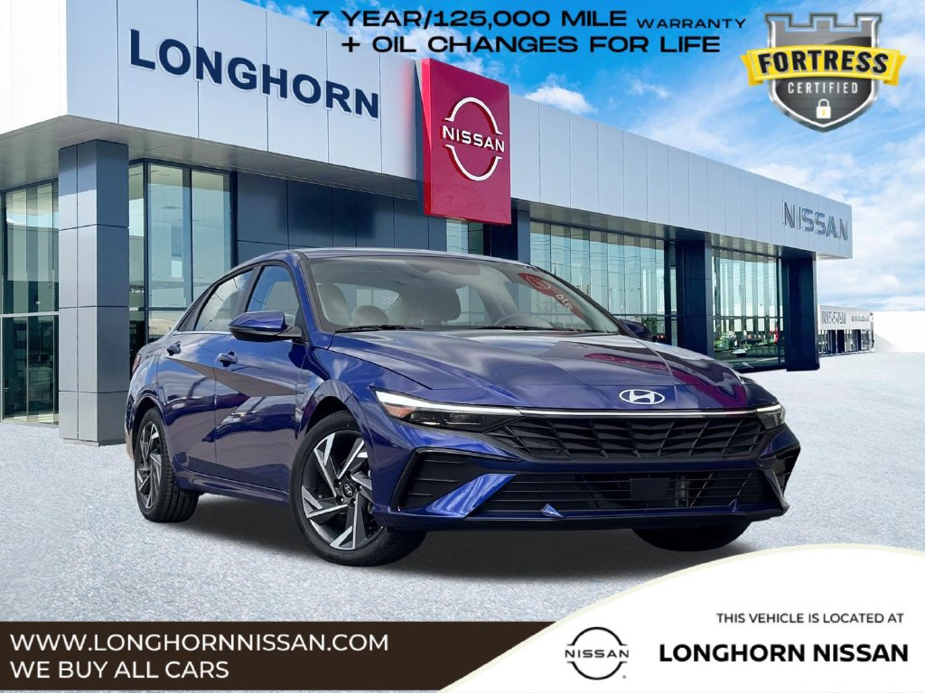 Used 2025 Hyundai Elantra Limited FWD image 1