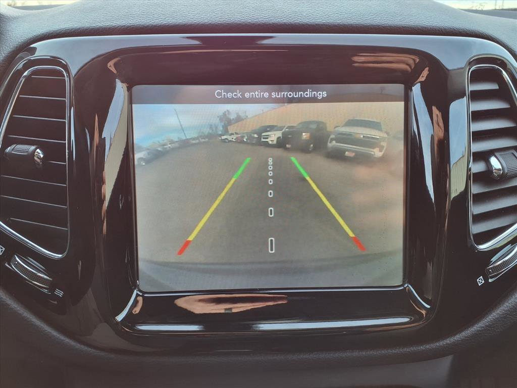 Used 2020 Jeep Compass Limited image 4