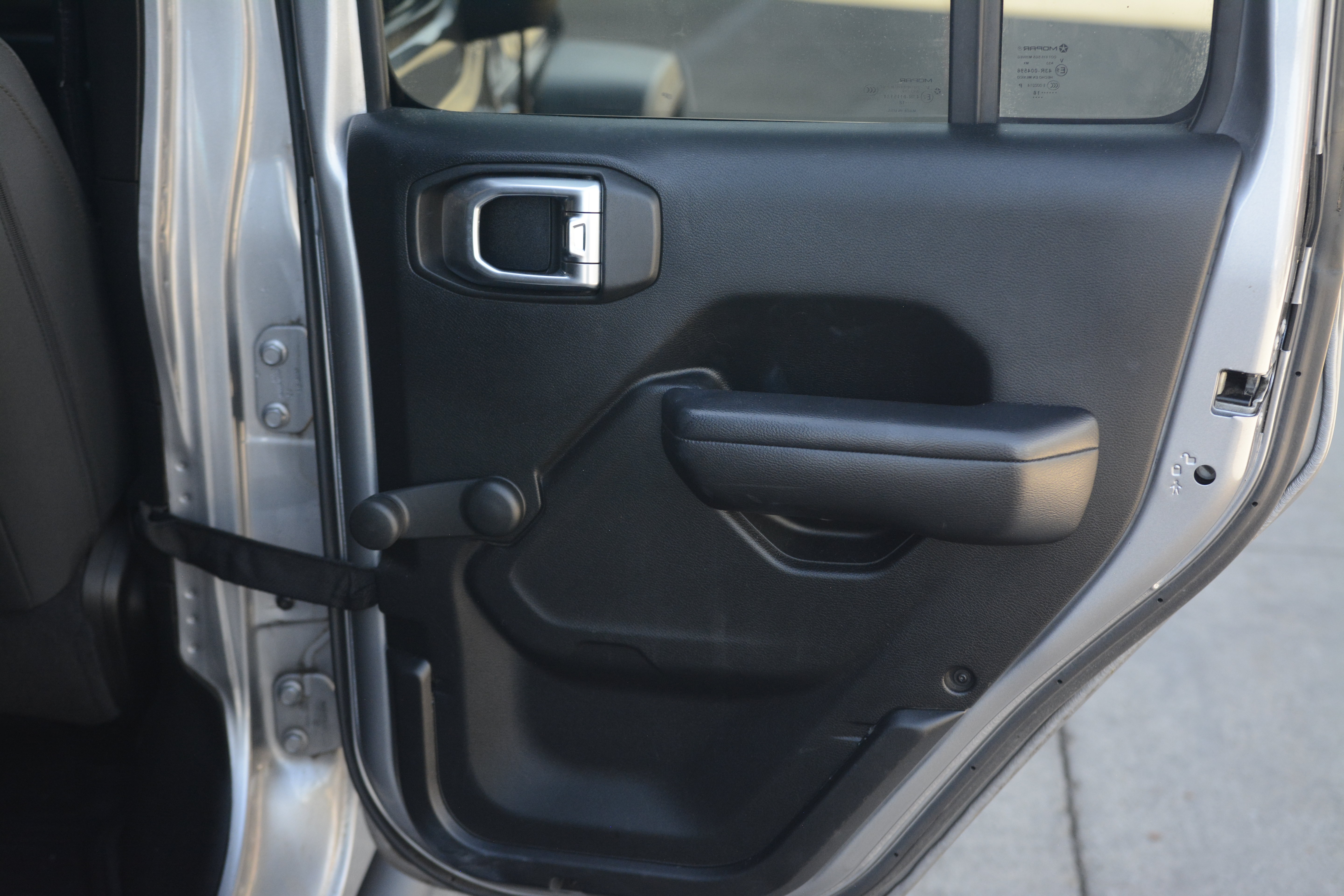 Used 2018 Jeep Wrangler Unlimited Sport AWD/4WD image 27