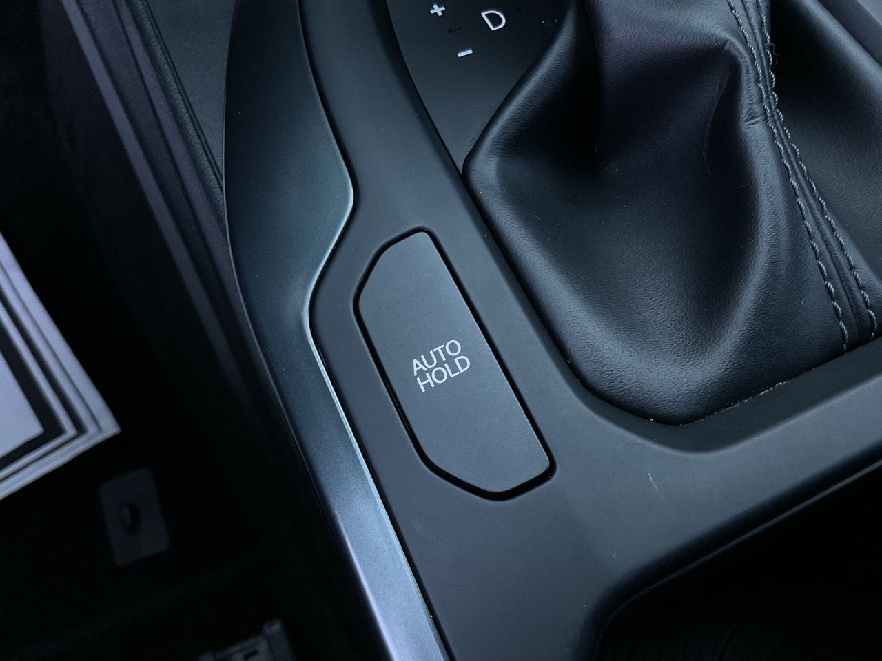 Used 2025 Kia K4 FWD image 25