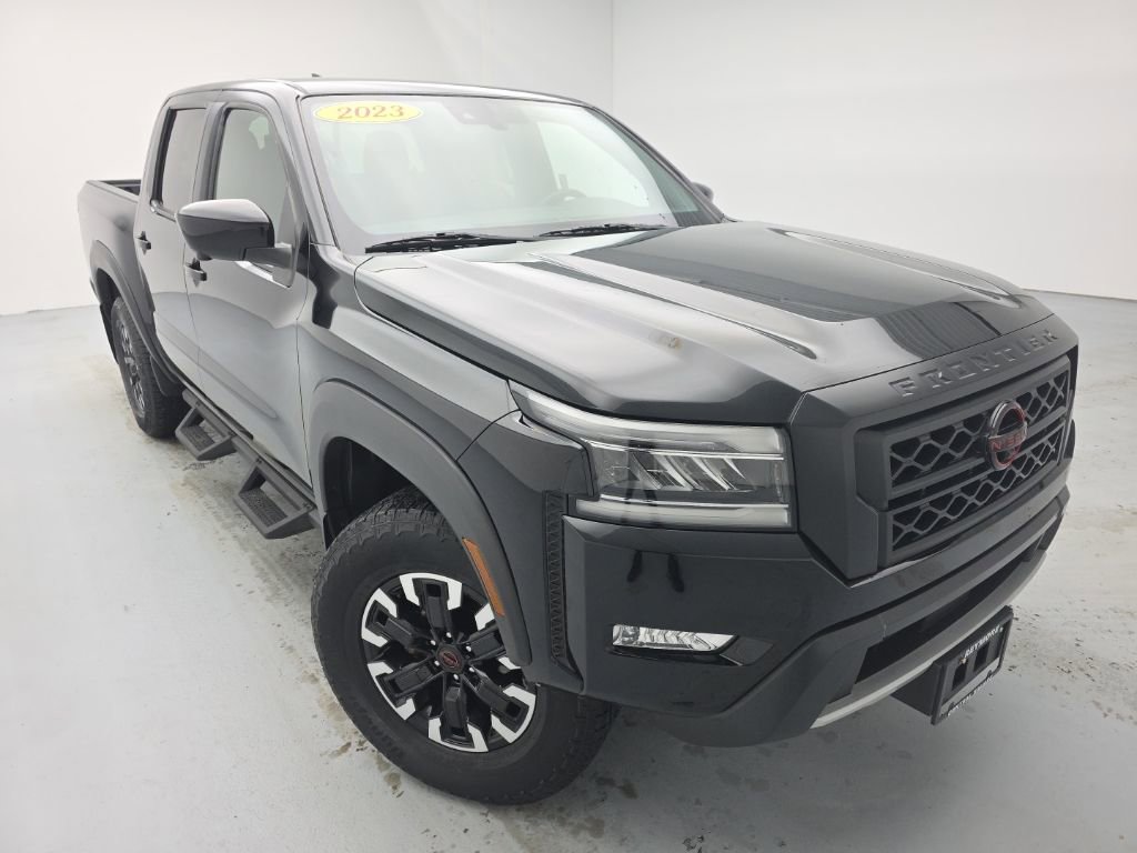 Used 2023 Nissan Frontier PRO-4X w/ Pro Convenience Package image 3