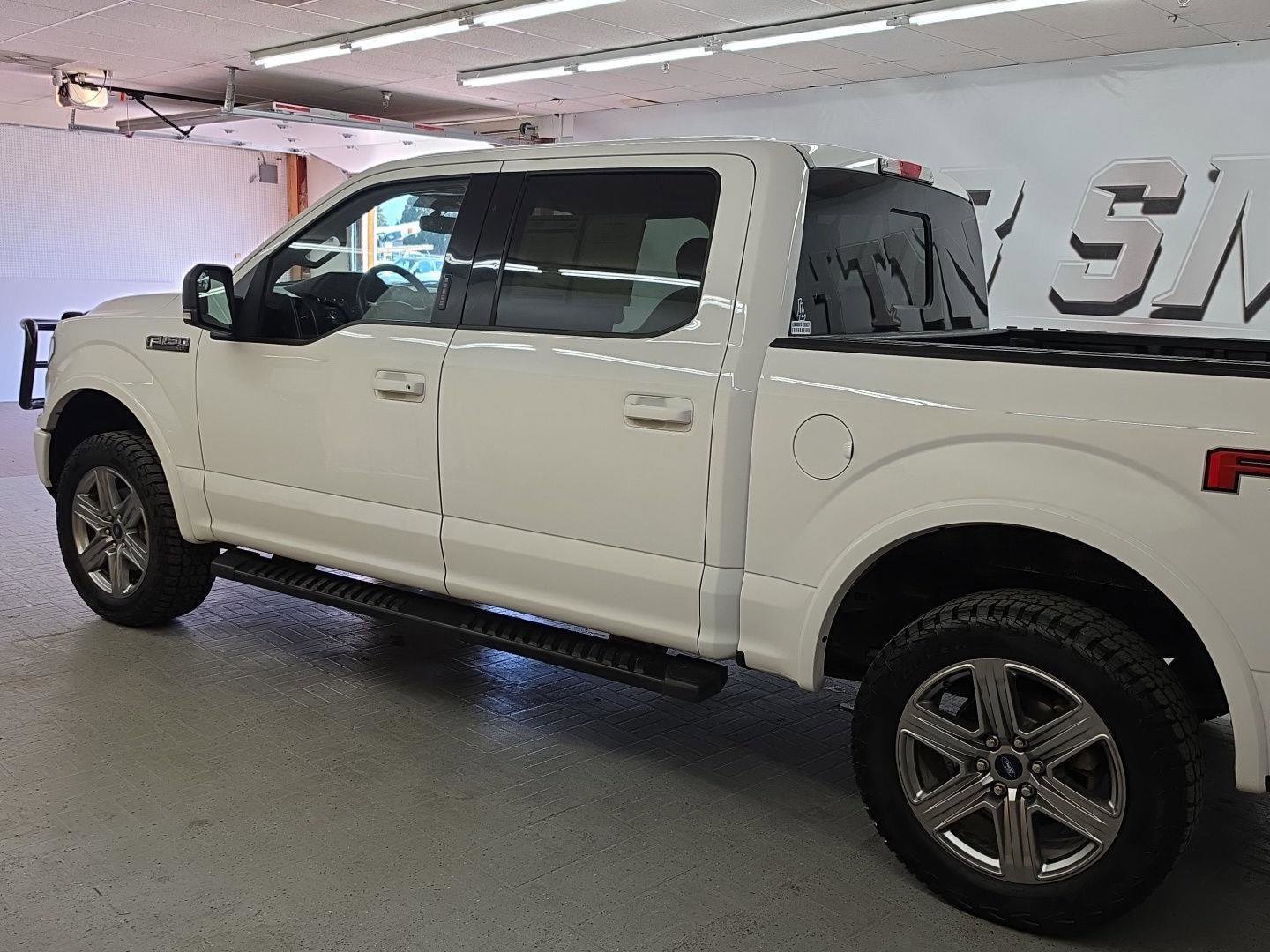 Used 2019 Ford F150 XLT w/ Equipment Group 302A Luxury AWD/4WD image 3