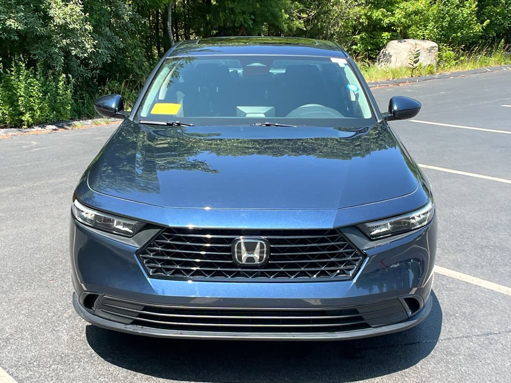 Used 2023 Honda Accord EX image 8