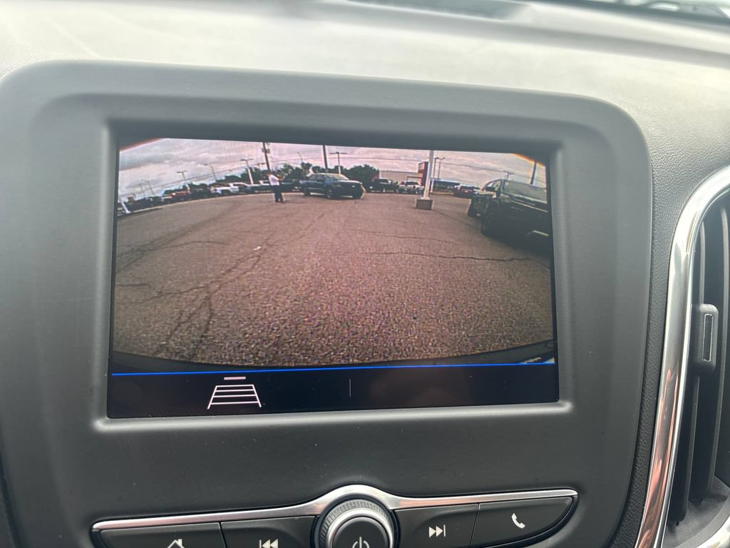 Used 2020 Chevrolet Equinox LT w/ Driver Convenience Package FWD image 26