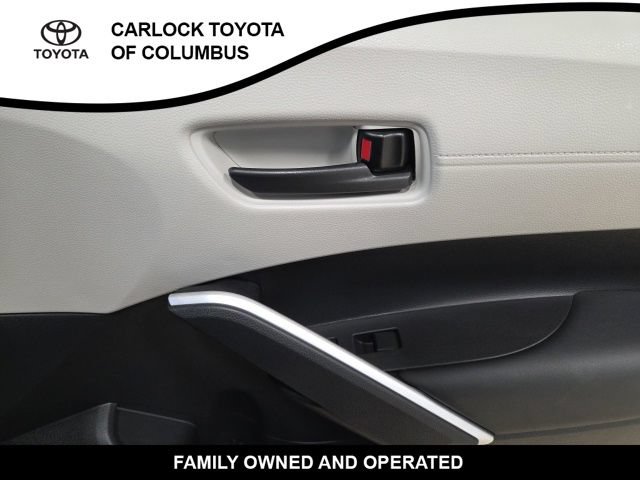 Used 2025 Toyota Corolla Cross L FWD image 21