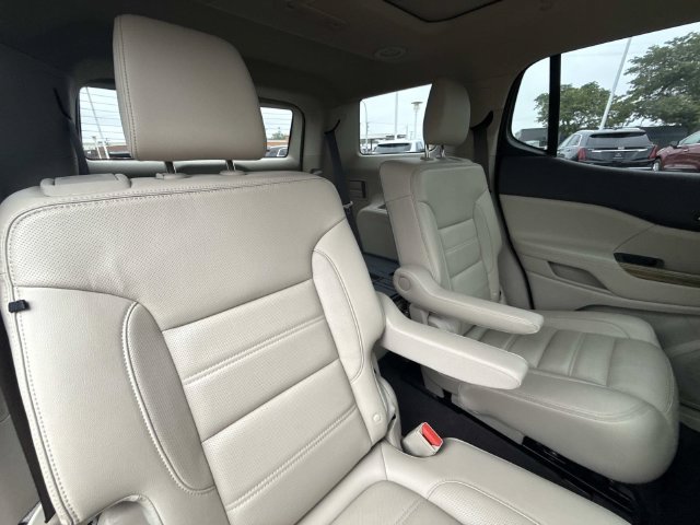 Used 2019 GMC Acadia Denali FWD image 23