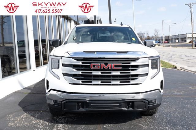 Used 2025 GMC Sierra 1500 SLE image 6