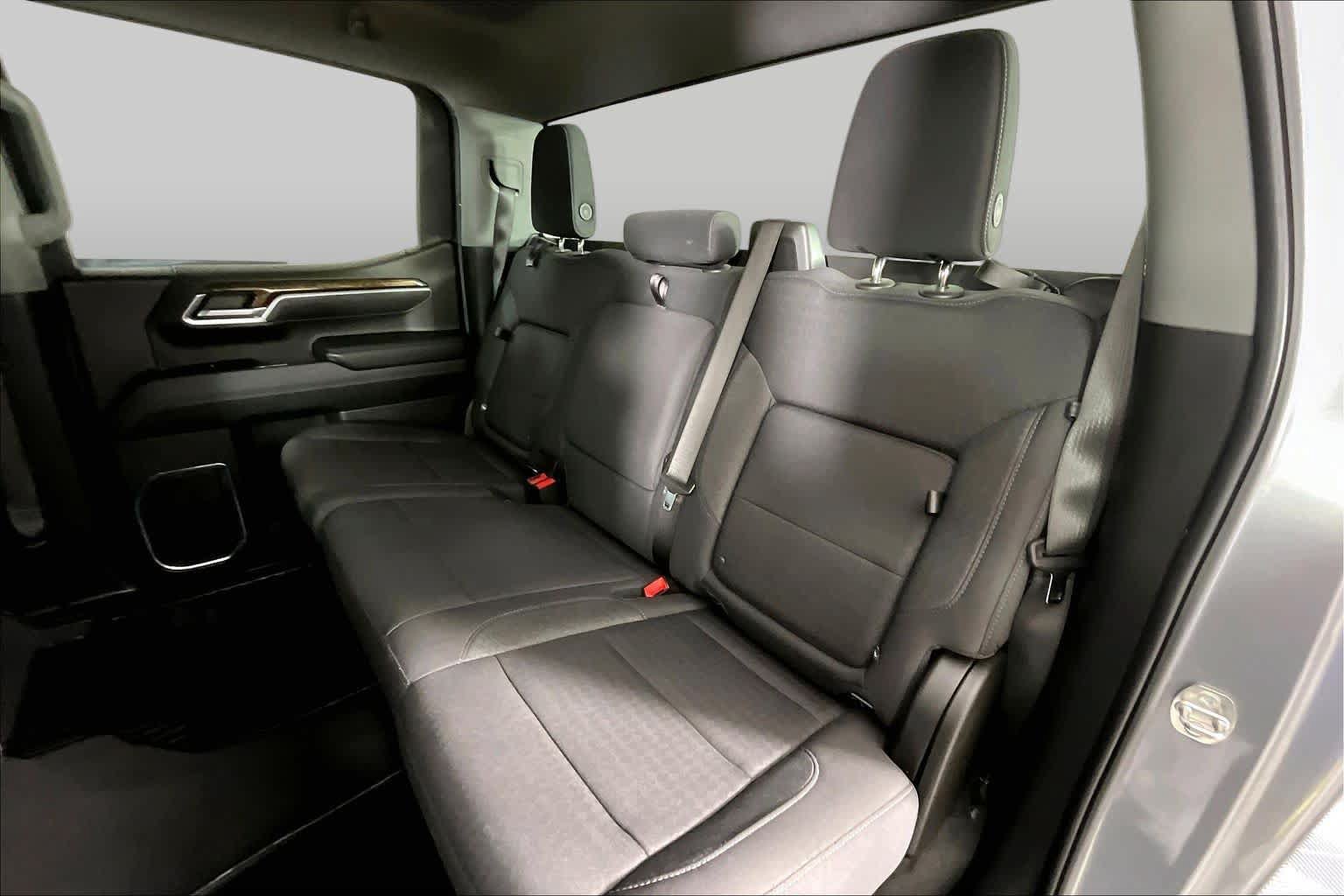 Used 2024 GMC Sierra 1500 Elevation RWD image 18