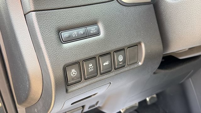 Certified 2024 Nissan Murano SL w/ Cargo Package AWD/4WD image 11