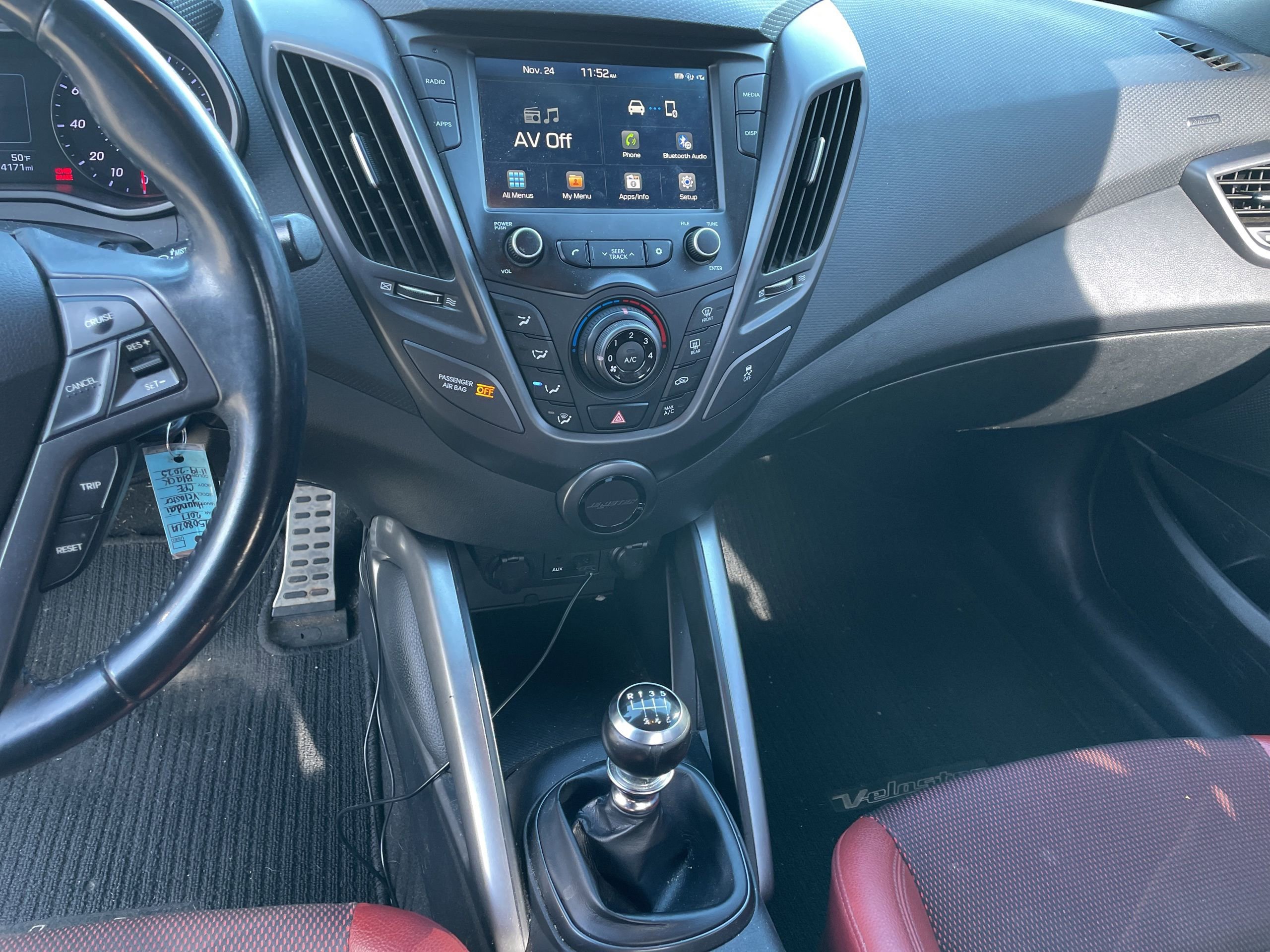 Used 2017 Hyundai Veloster Turbo R-Spec image 15