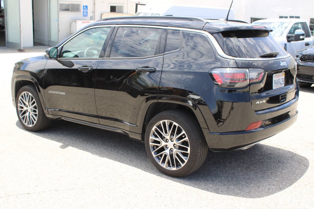 Used 2023 Jeep Compass Limited w/ Elite Group AWD/4WD image 6