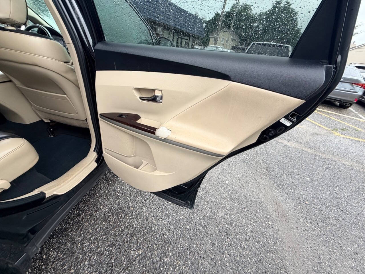 Used 2010 Toyota Venza AWD image 68