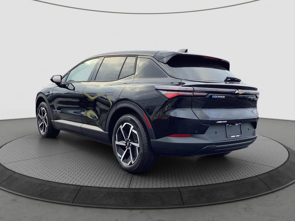 New 2026 Chevrolet Equinox EV LT image 5