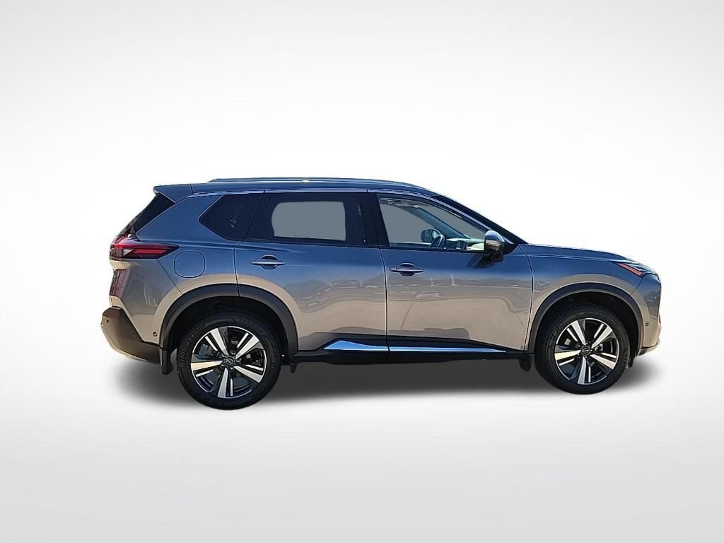 Used 2023 Nissan Rogue Platinum w/ Platinum Premium Package AWD/4WD image 5