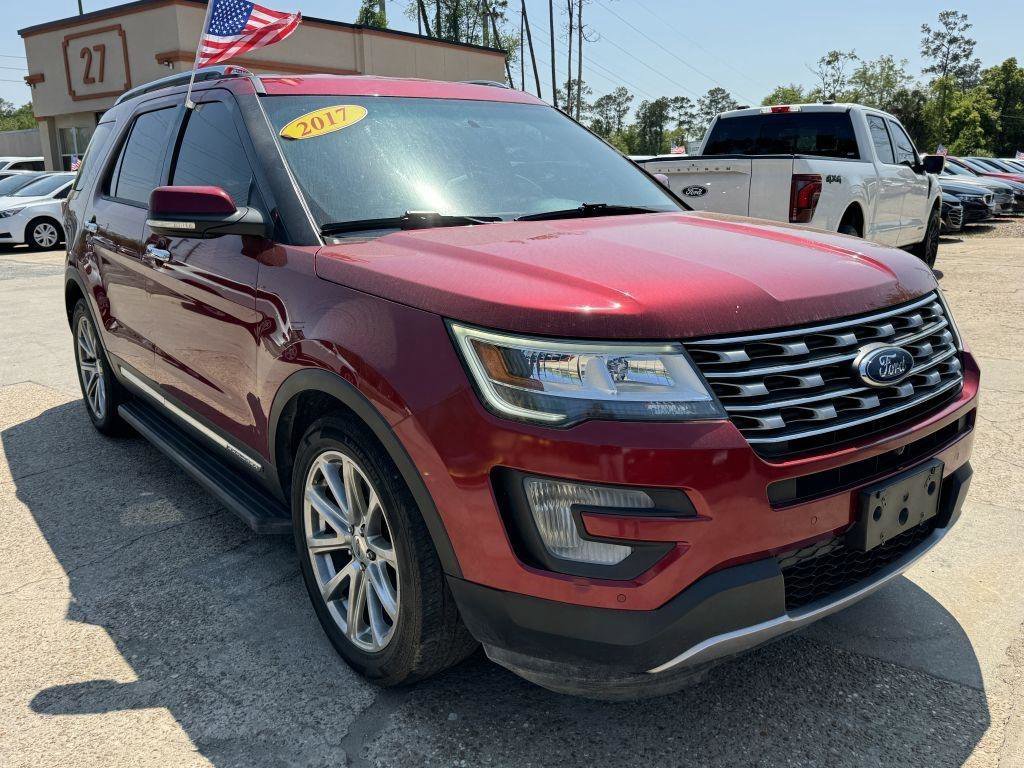 Used 2017 Ford Explorer Limited FWD image 3