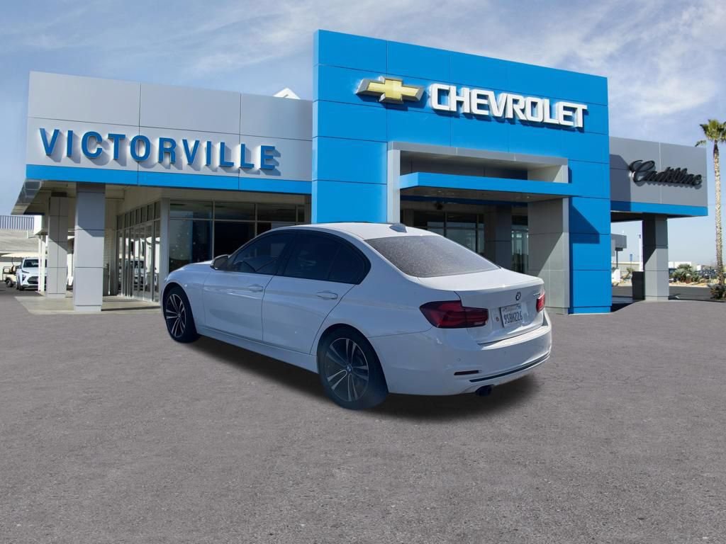 Used 2018 BMW 330i Sedan RWD image 8