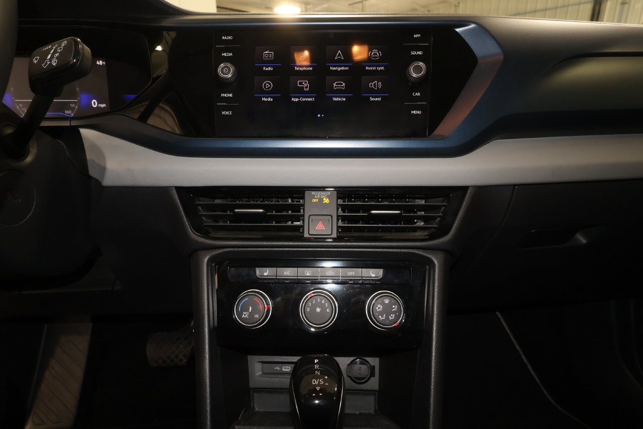 Used 2023 Volkswagen Taos SE FWD image 15