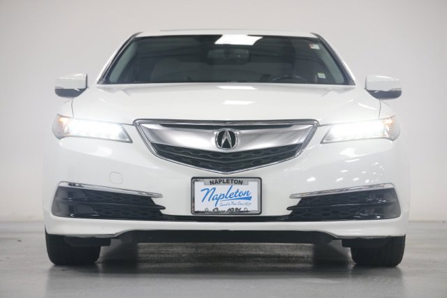 Used 2016 Acura TLX FWD image 2