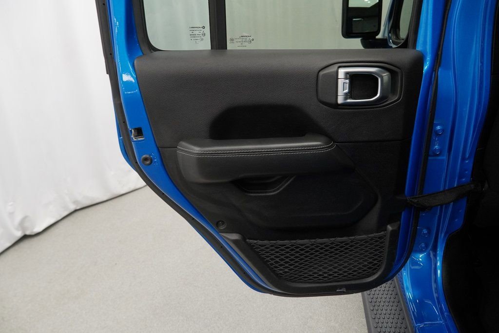 Certified 2022 Jeep Wrangler Unlimited Sahara w/ Cold Weather Group image 46